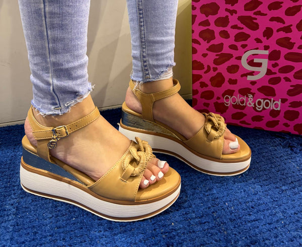 Sandalo zeppa donna gold&gold beige gh75