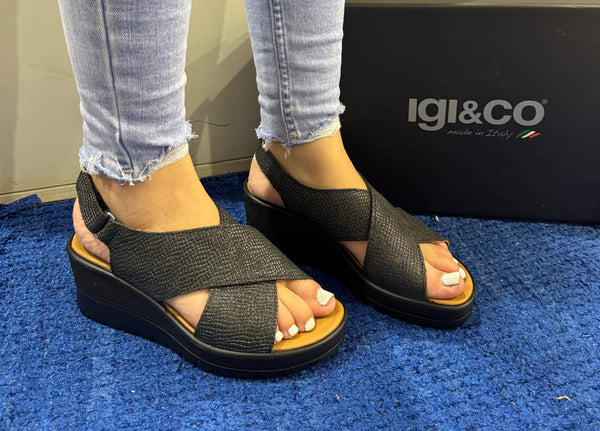 Sandalo zeppa donna igi&co pelle nero 7664700